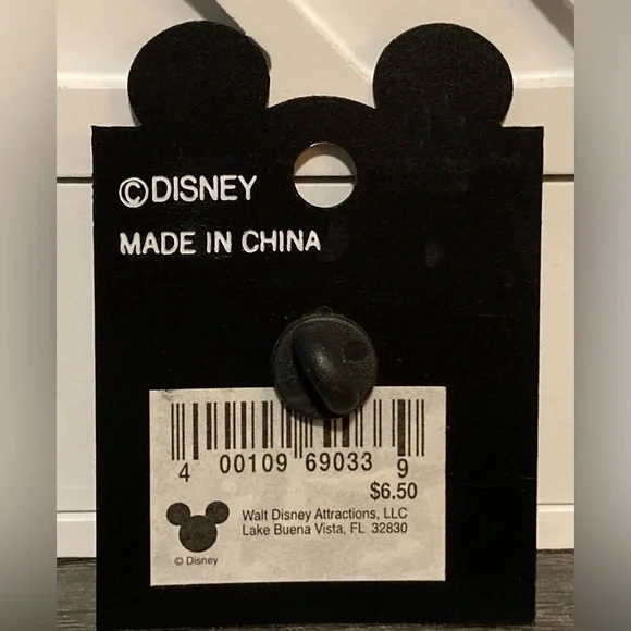 Vintage 2001 Mickey Mouse Flag Trading Pin - Picture 3 of 5